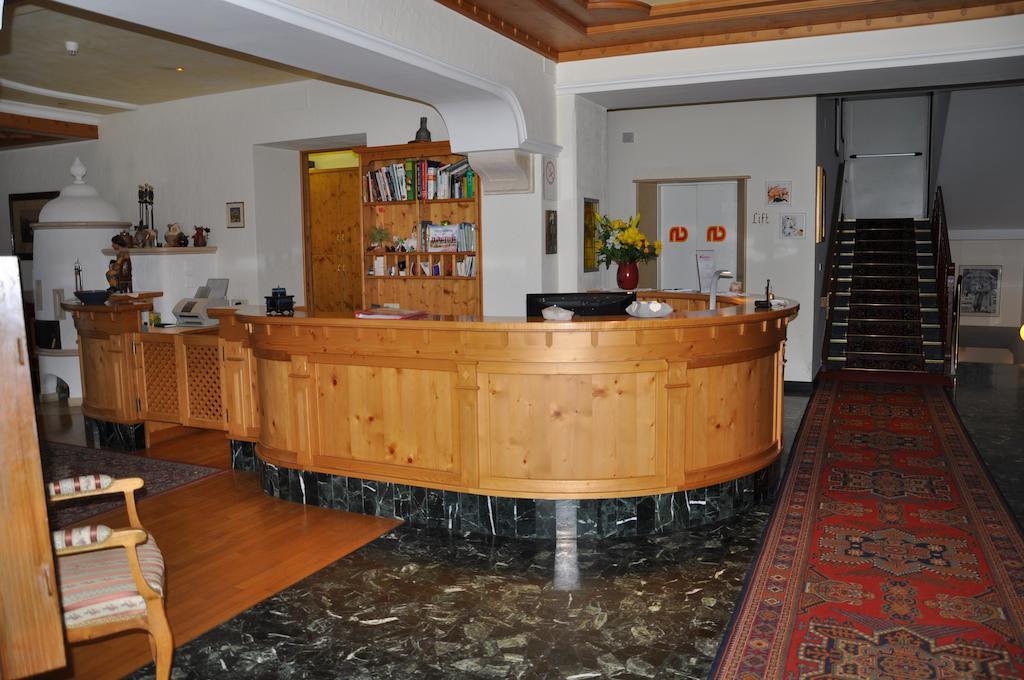 דוביאקו Hotel Dolomiten מראה חיצוני תמונה