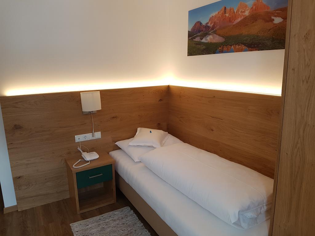 דוביאקו Hotel Dolomiten מראה חיצוני תמונה