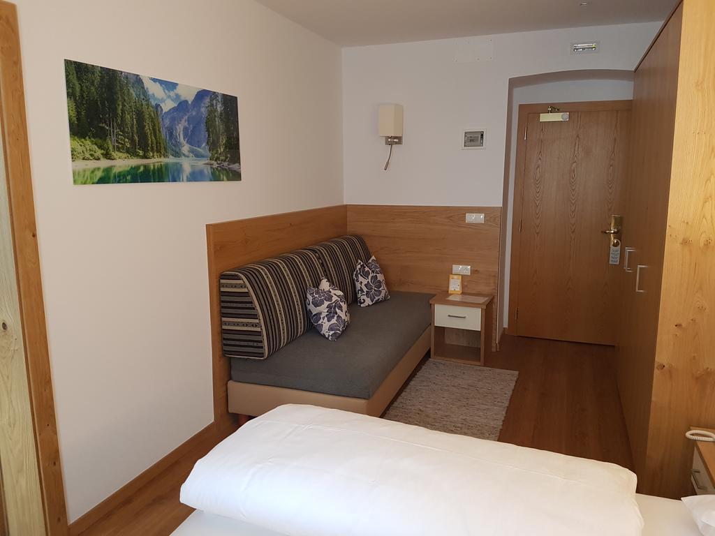דוביאקו Hotel Dolomiten מראה חיצוני תמונה
