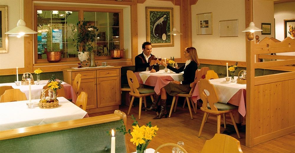 דוביאקו Hotel Dolomiten מראה חיצוני תמונה